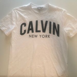 Calvin Klein T-shirt